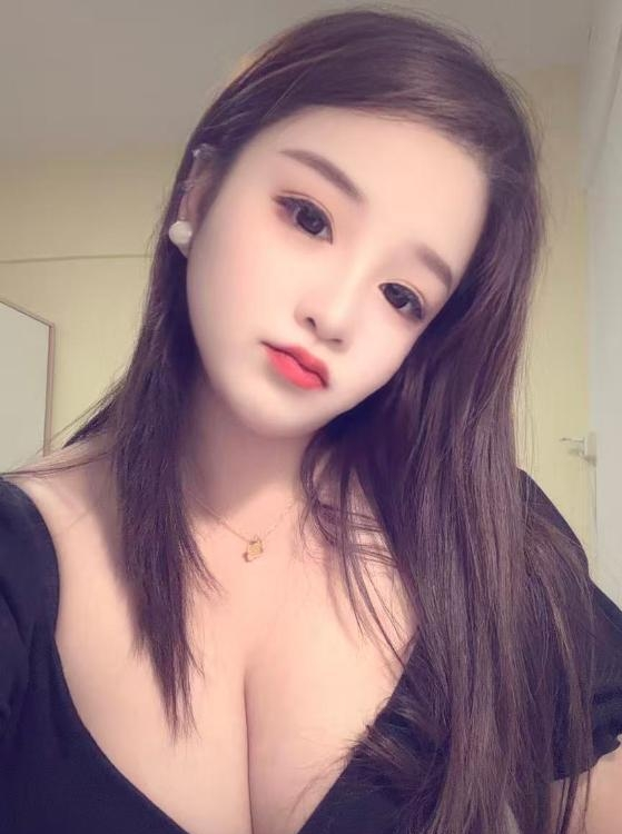 广州市天河巨乳小桃子