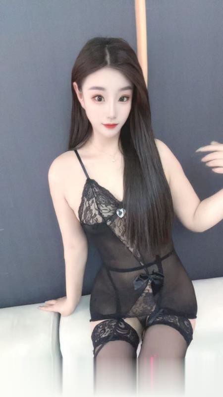 北京东四环黑丝翘臀倩倩