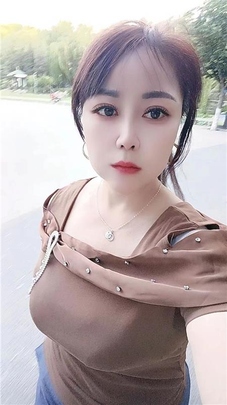 主动骚气的熟女!