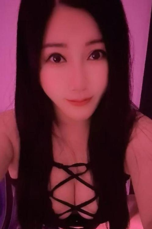 郑州市郑州小麦色御姐