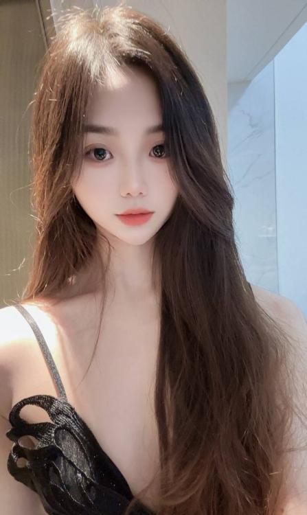 深圳市坂田细腰身材梦舒