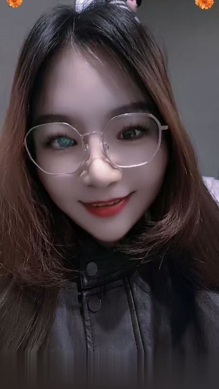 南京新街口附近大屁股少妇