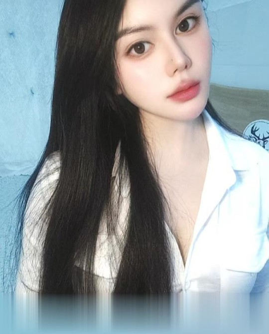 深圳福田蜜桃翘臀小姐姐