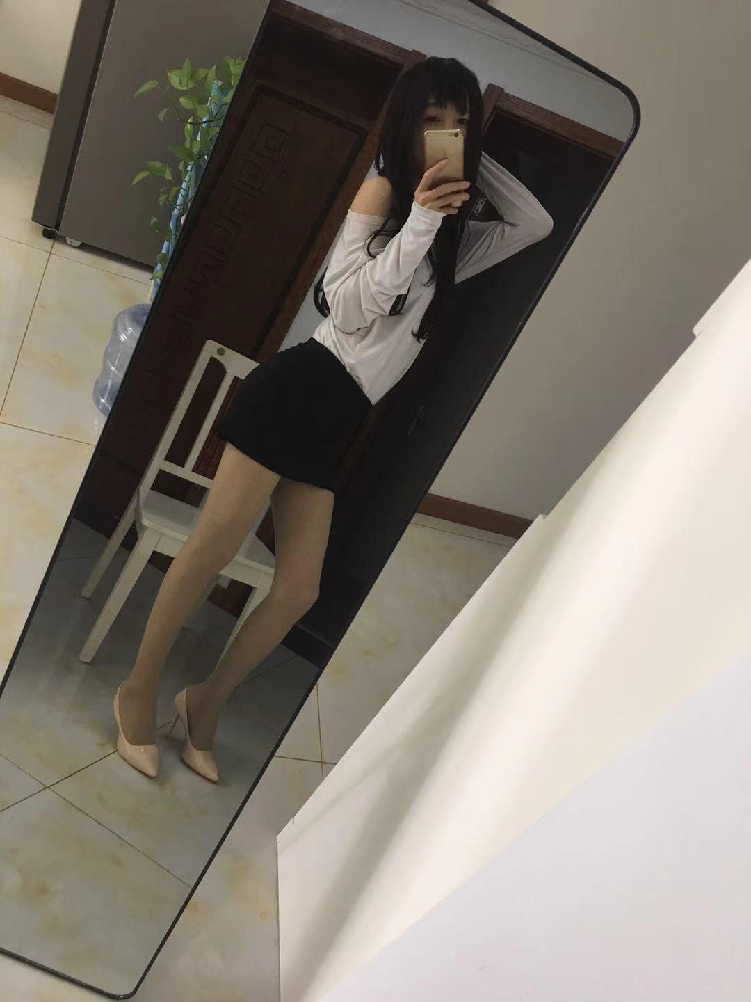 青岛 看好是青岛美妖,化妆很美,挺骚