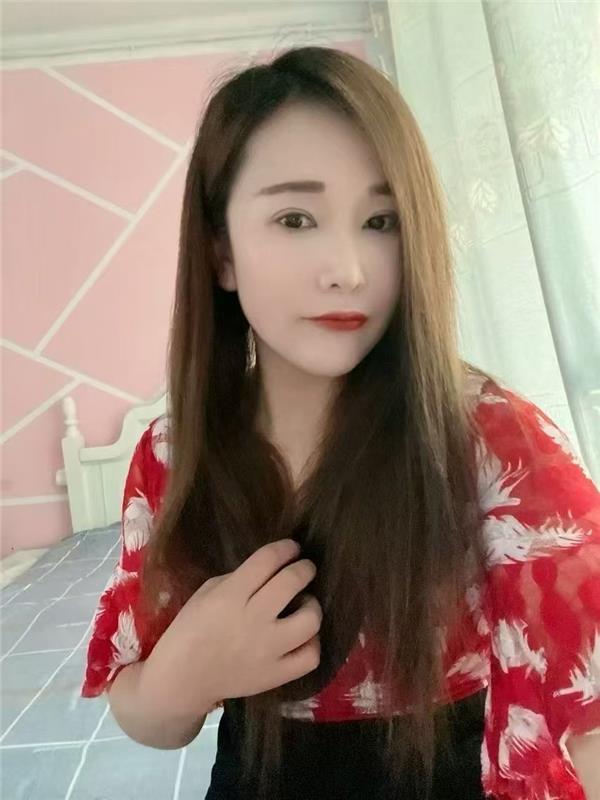 上海性感丰满辣妹小姐姐
