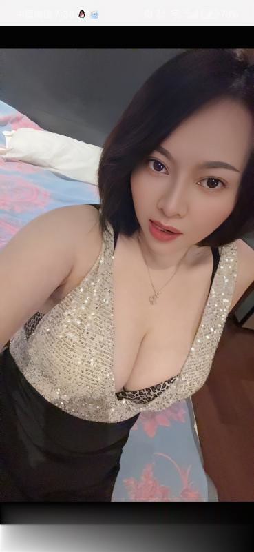 滨江E奶骚妇夏沫