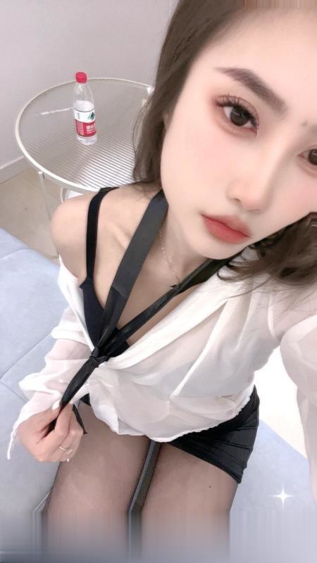 苏州凤楼..超级诱人的长腿黑丝小人妻