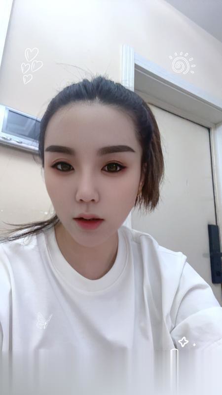 黑龙江哈尔滨浪女.