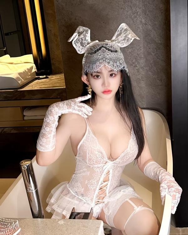 普陀区邻家性感女孩米娅