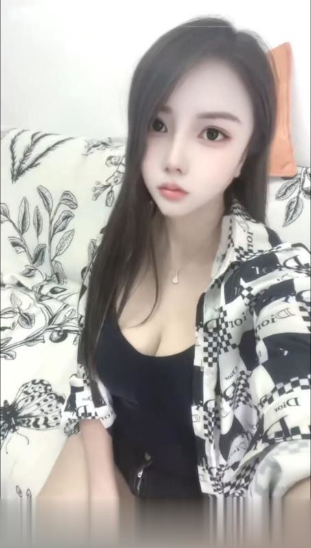 深圳罗湖甜心老师小姐姐身材火辣,推荐700的服务