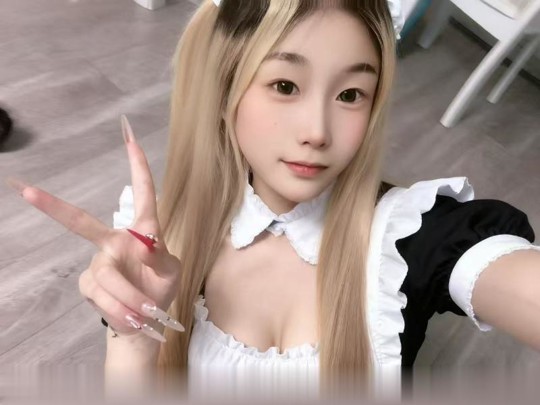 南京170三点粉气质女神