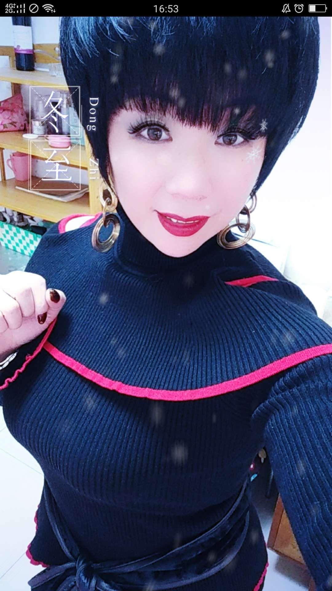 双飞两个大波妹,爽翻!