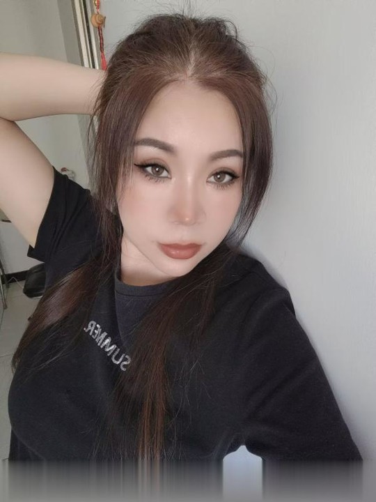 天津小海地性感少妇小姐姐身材很棒，服务细致